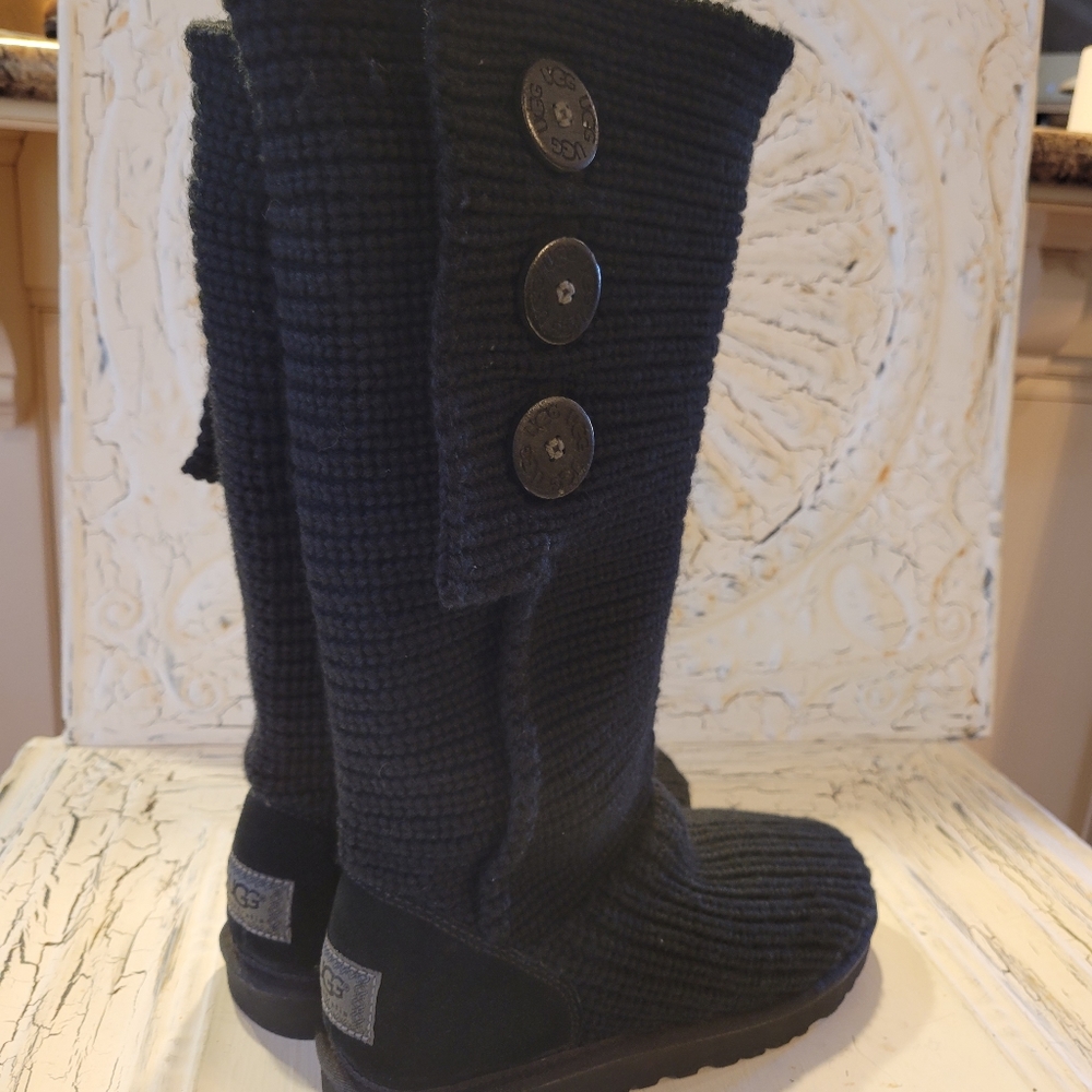 Ugg Classic Cardigan Boot 1159 - Picture 2 of 15